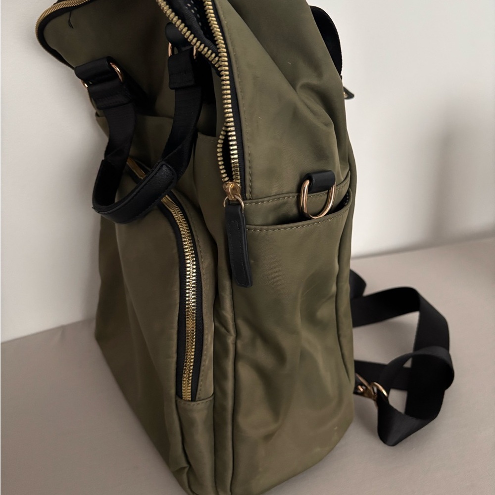 Dream Control khaki backpack - Picture 5 of 7